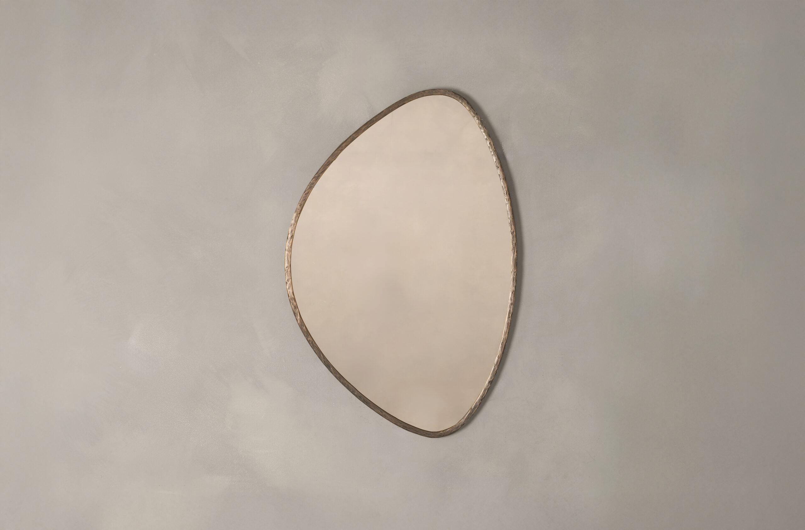 Hewer Mirror